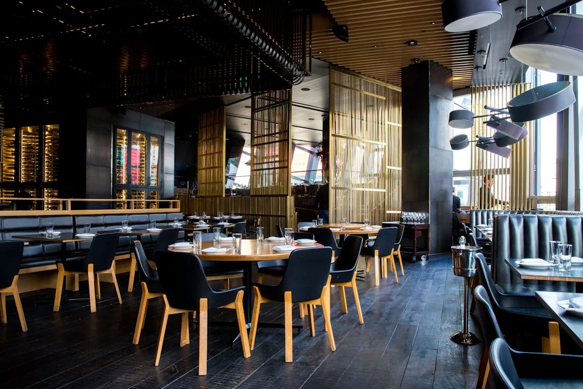 Salle du restaurant Maison Oria